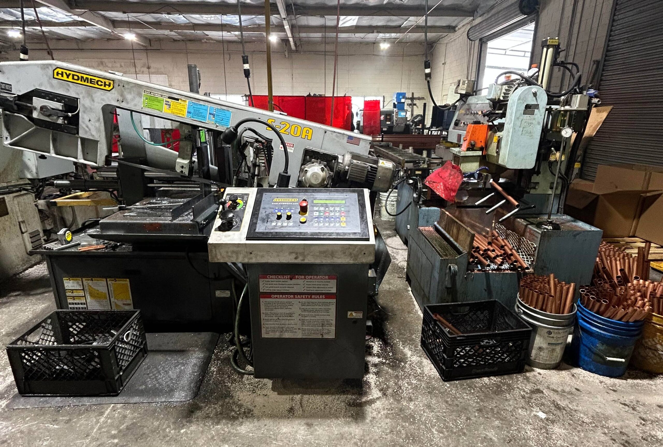 Industrial Band Saw Cutting Expertise